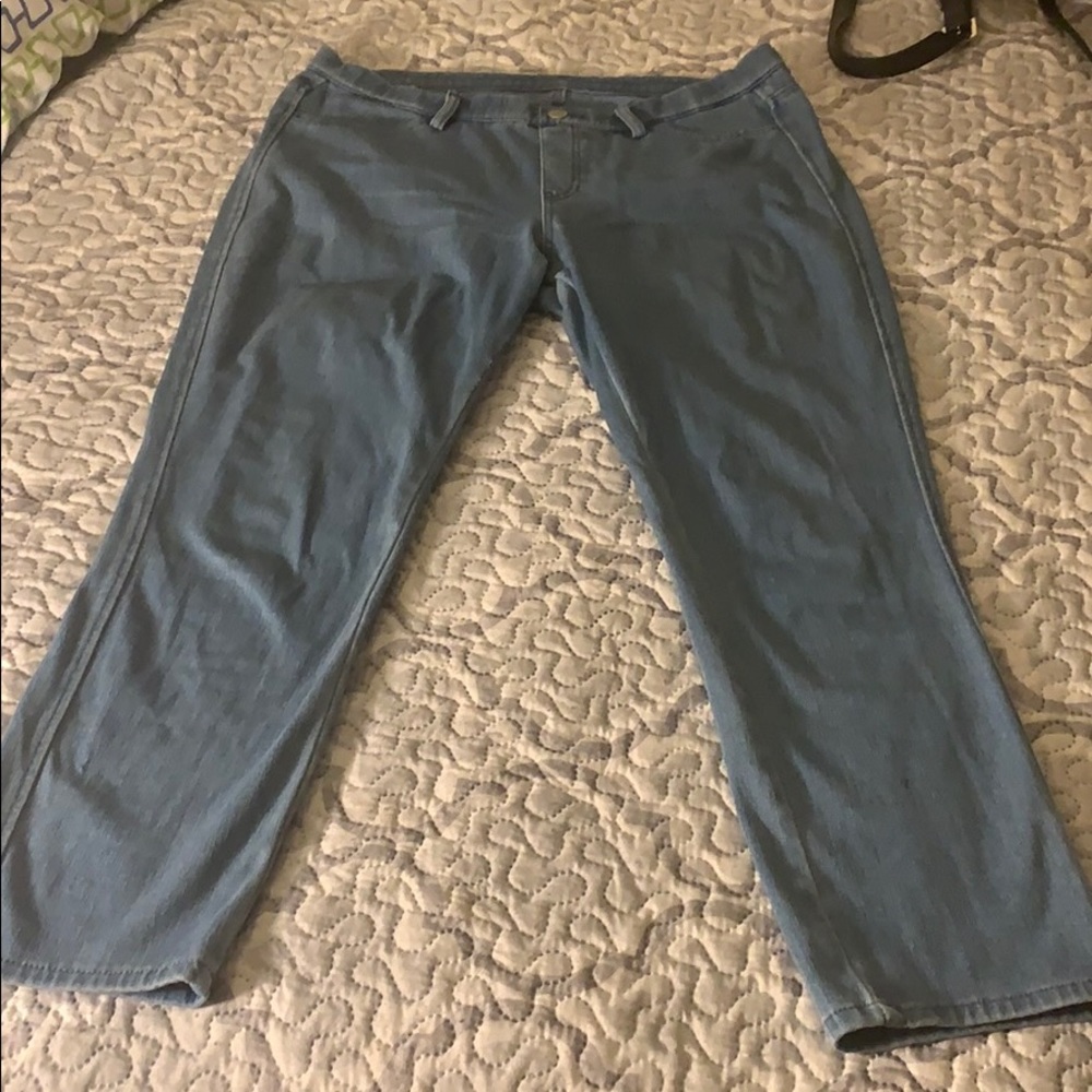 Below knees jeans